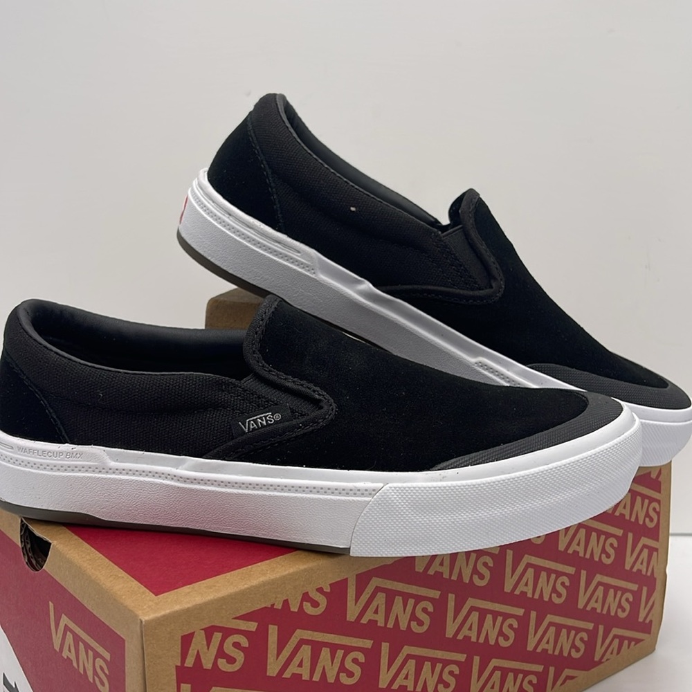 Vans WMNS Bmx Slip-On Black/Gray/White
VN0A5JIS9BG Sneakers - Picture 7 of 16